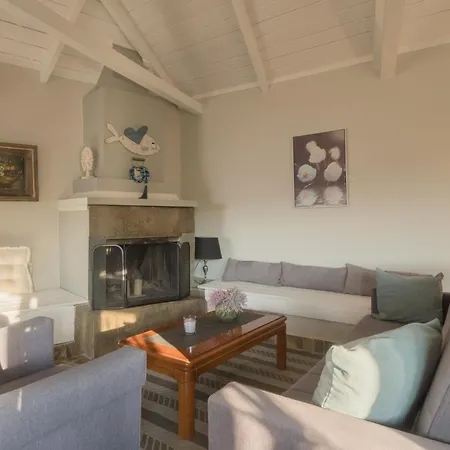 Agrafa House